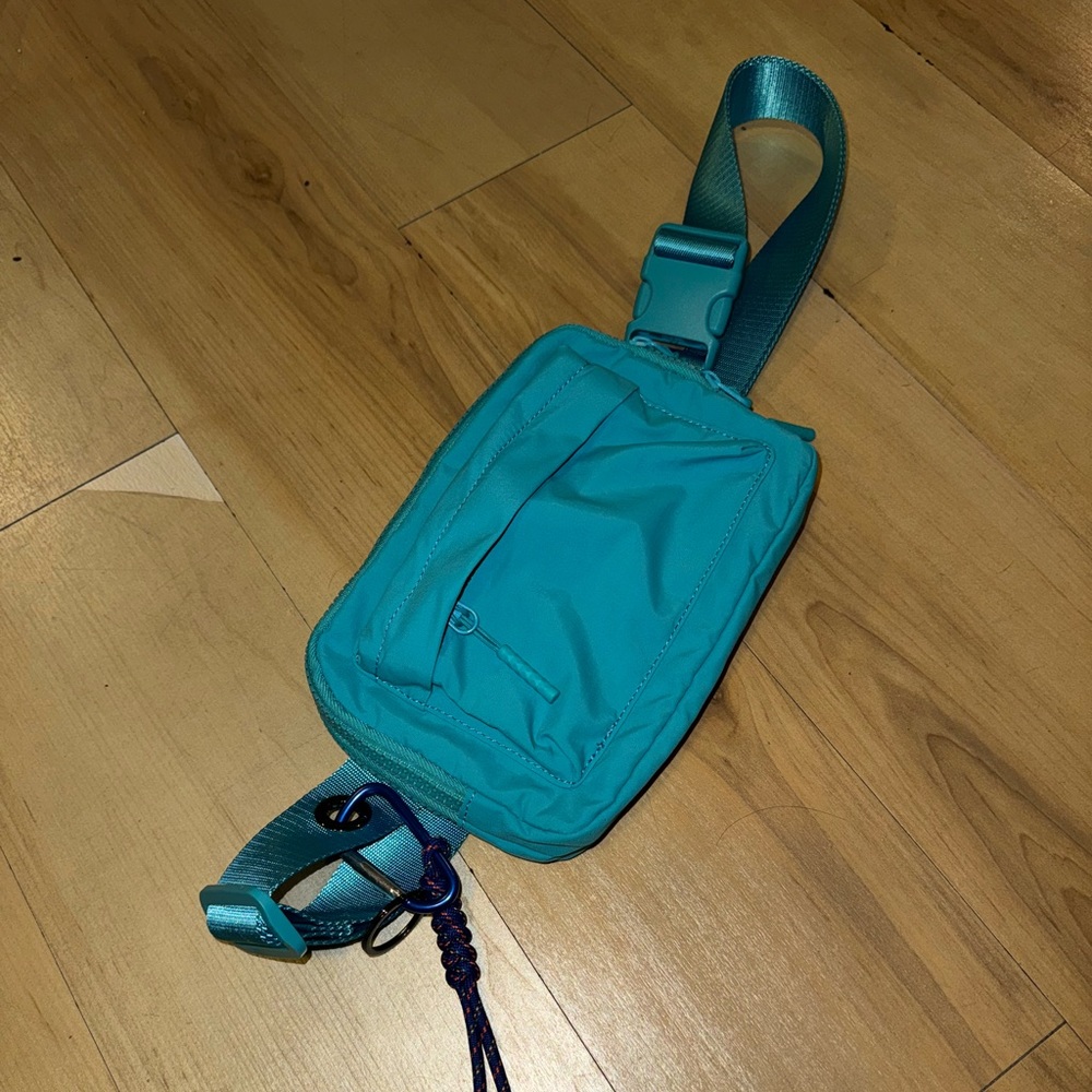 Fanny pack